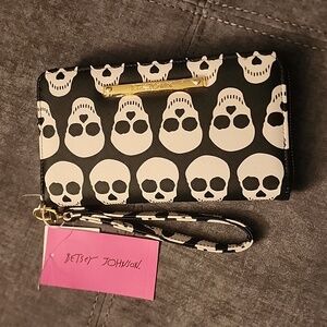 Betsey Johnson Skull Wallet